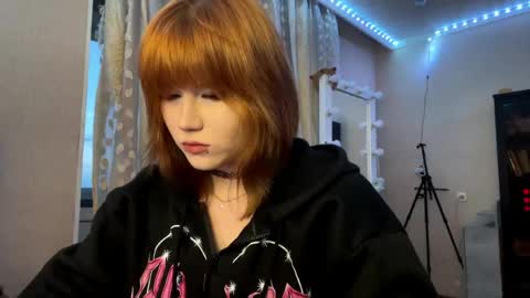 hellokinki online show from 05/25/26, 05:52