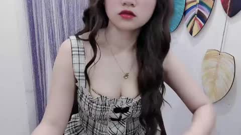 Snapshot of hellokitty_sexy chatting on 04/15/26, 03:35 hellokitty_sexy online show from 04/15/26, 03:35