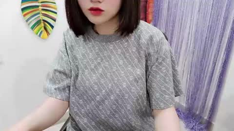 Snapshot of hellokitty_sexy chatting on 05/21/26, 01:23 hellokitty_sexy online show from 05/21/26, 01:23