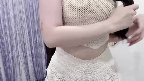 Snapshot of hellokitty_sexy chatting on 05/23/26, 12:05 hellokitty_sexy online show from 05/23/26, 12:05