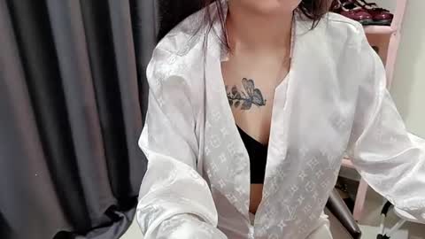 hellokitty_sexy online show from 07/12/26, 11:29