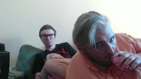 Hayden Phirox online show from 12/20/25, 06:48