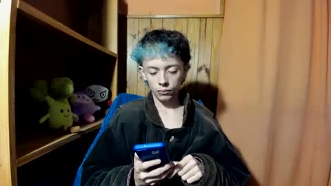 helokitkat online show from 11/05/25, 01:05