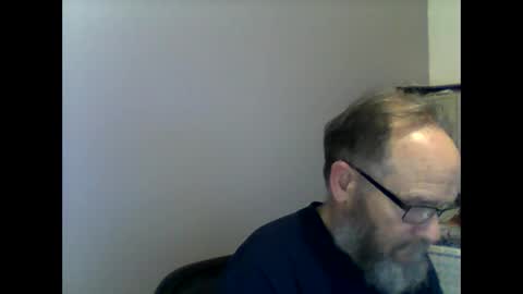 Snapshot of helopilot01 chatting on 01/18/25, 12:35 helopilot01 online show from 01/18/25, 12:35