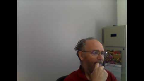 Snapshot of helopilot01 chatting on 09/14/25, 07:35 helopilot01 online show from 09/14/25, 07:35