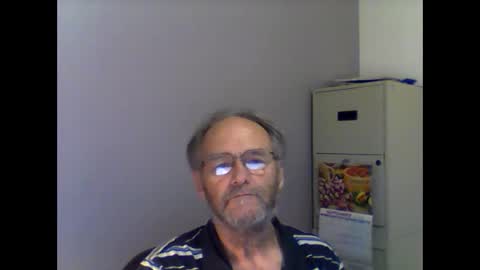 Snapshot of helopilot01 chatting on 09/23/25, 12:46 helopilot01 online show from 09/23/25, 12:46