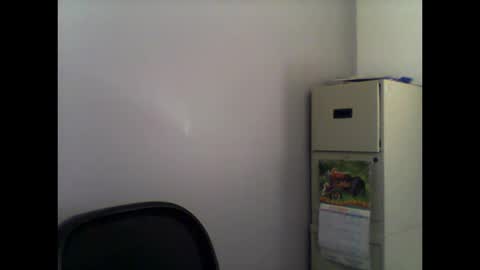 Snapshot of helopilot01 chatting on 10/09/25, 10:41 helopilot01 online show from 10/09/25, 10:41