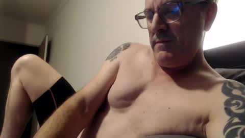 Snapshot of hempie1973 chatting on 09/25/25, 11:14 hempie1973 online show from 09/25/25, 11:14