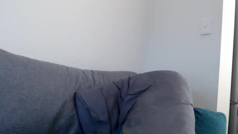 Snapshot of hempie1973 chatting on 10/26/25, 05:24 hempie1973 online show from 10/26/25, 05:24