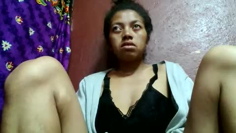 Snapshot of henitsaldy chatting on 05/15/26, 03:02 henitsaldy online show from 05/15/26, 03:02