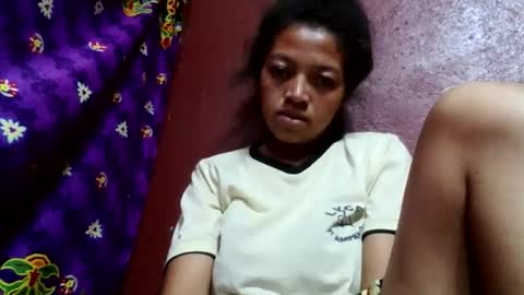 Snapshot of henitsaldy chatting on 05/30/26, 03:58 henitsaldy online show from 05/30/26, 03:58