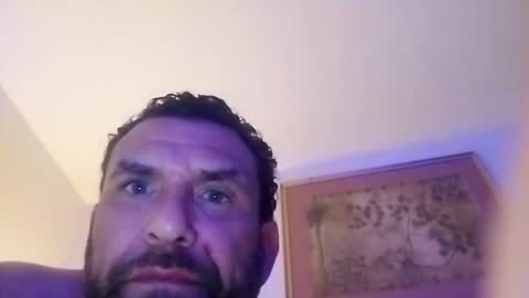 Snapshot of hennessynochase chatting on 12/03/24, 11:44 Hennesseys Dick online show from 12/03/24, 11:44