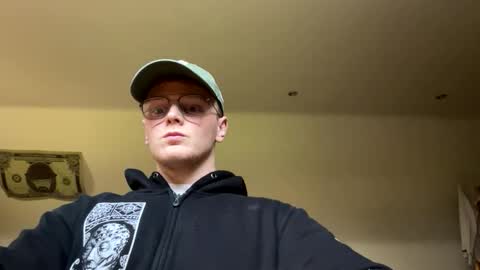 henrietje online show from 03/08/26, 02:21