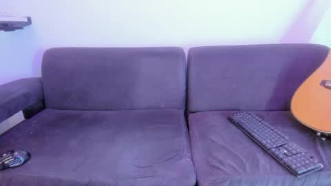 henrik_senn online show from 04/06/26, 03:48