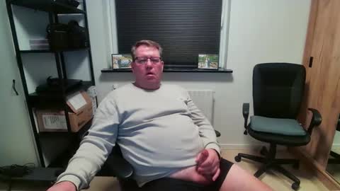 henrikrp1971 online show from 02/18/26, 10:06