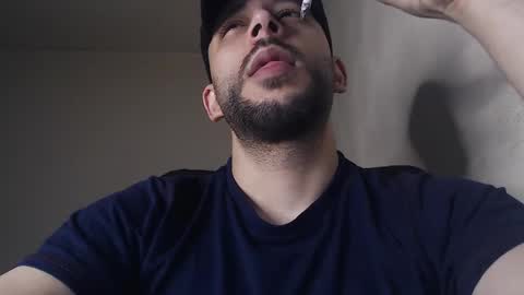HenryAxe online show from 05/22/26, 02:12
