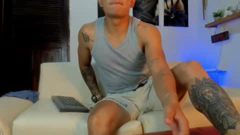 Snapshot of henrydouglas chatting on 03/15/26, 05:52 henrydouglas online show from 03/15/26, 05:52