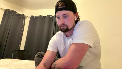 Snapshot of henryjackk chatting on 03/12/26, 02:50 HenryJackk online show from 03/12/26, 02:50