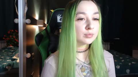 Snapshot of hentaishiing chatting on 02/25/25, 06:42 Hentaishiing online show from 02/25/25, 06:42