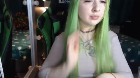 Snapshot of hentaishiing chatting on 02/26/25, 07:05 Hentaishiing online show from 02/26/25, 07:05