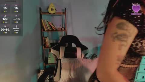 Snapshot of hera_069 chatting on 04/05/26, 08:28 Hello I am Valentina independent Colombian model I love sensuality and pleasure welcome online show from 04/05/26, 08:28