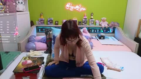 HeraLuna  online show from 03/10/26, 10:04