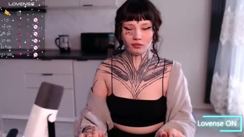 Snapshot of herbal_helpmepls chatting on 03/03/25, 11:55 dirty Diana online show from 03/03/25, 11:55