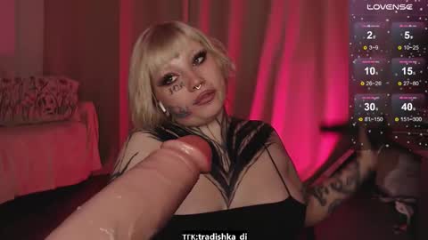 Snapshot of herbal_helpmepls chatting on 09/26/25, 06:45 dirty Diana online show from 09/26/25, 06:45