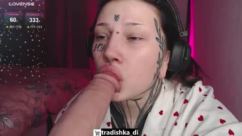 Snapshot of herbal_helpmepls chatting on 11/29/25, 08:01 dirty Diana online show from 11/29/25, 08:01