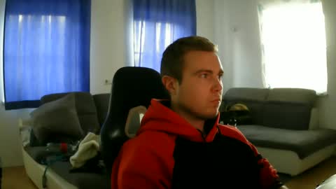 Snapshot of herbstenden chatting on 12/29/24, 01:49 John Pearl online show from 12/29/24, 01:49