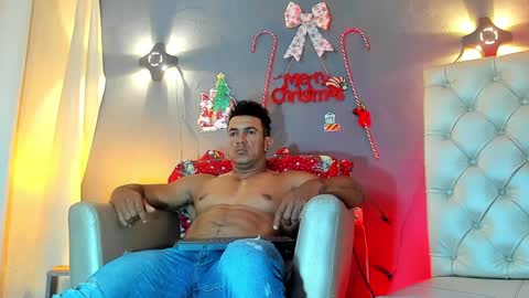 Snapshot of herculeswheeler chatting on 12/06/24, 07:23 Hercules online show from 12/06/24, 07:23