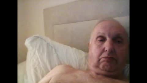 Snapshot of herdsman3 chatting on 02/15/25, 11:36 herdsman3 online show from 02/15/25, 11:36