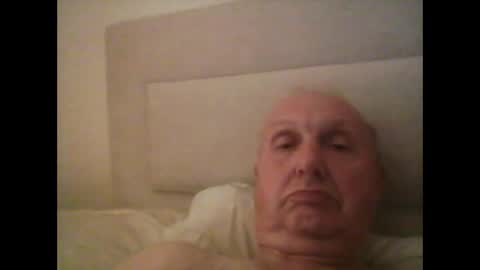 Snapshot of herdsman3 chatting on 10/10/25, 10:53 herdsman3 online show from 10/10/25, 10:53