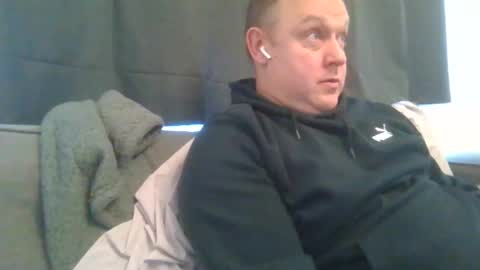 heretoserveyouall online show from 03/13/26, 02:45