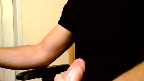 mr D online show from 10/05/25, 03:54