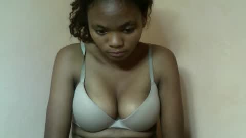 herisse01 online show from 05/14/26, 08:48