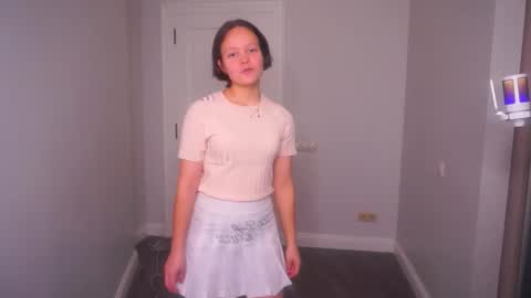 Hermina online show from 11/22/25, 02:16