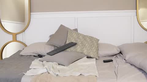 Hermione Scott online show from 03/03/25, 06:55