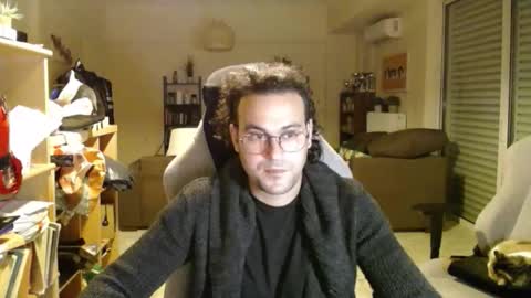 Snapshot of hervo chatting on 11/21/25, 11:03 YourGuy online show from 11/21/25, 11:03