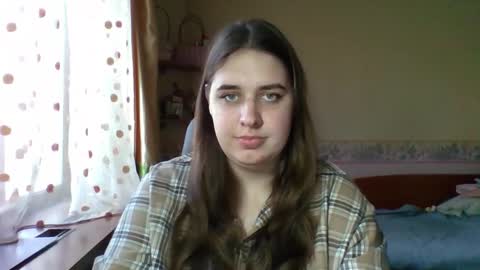 hess_luna_ online show from 11/26/25, 10:05