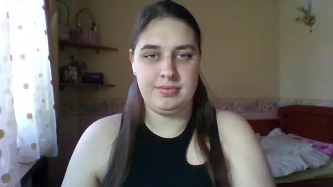 hess_luna_ online show from 03/27/26, 10:15