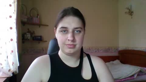 hess_luna_ online show from 03/31/26, 09:10