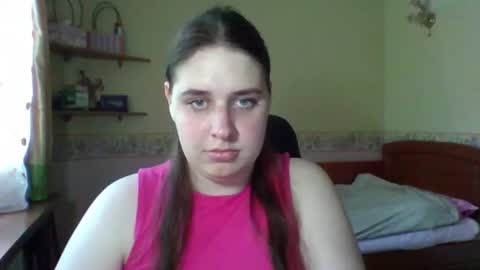 Snapshot of hess_luna_ chatting on 06/11/26, 09:07 hess_luna_ online show from 06/11/26, 09:07