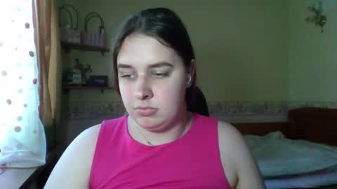 Snapshot of hess_luna_ chatting on 06/19/26, 09:02 hess_luna_ online show from 06/19/26, 09:02