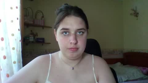 Snapshot of hess_luna_ chatting on 06/26/26, 09:03 hess_luna_ online show from 06/26/26, 09:03