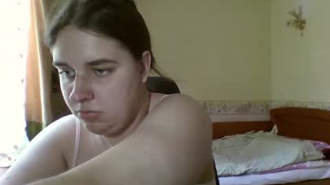 Snapshot of hess_luna_ chatting on 07/06/26, 09:06 hess_luna_ online show from 07/06/26, 09:06