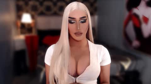 Snapshot of hestiaprytanei chatting on 02/06/26, 06:22 bry online show from 02/06/26, 06:22