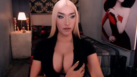 Snapshot of hestiaprytanei chatting on 07/19/26, 07:28 bry online show from 07/19/26, 07:28