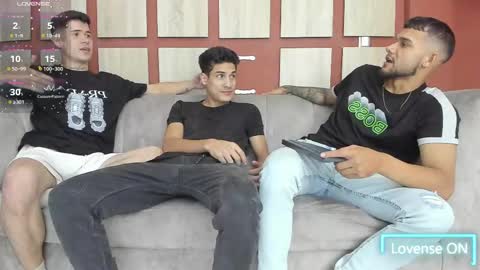 Snapshot of heteros_men chatting on 03/07/25, 01:31 heteros men online show from 03/07/25, 01:31
