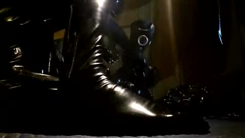 Snapshot of hexlustrious chatting on 11/23/25, 06:35 hexlustrious online show from 11/23/25, 06:35
